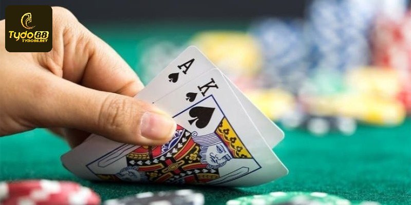 Lý do khiến game xì dách thu hút đông đảo hội viên